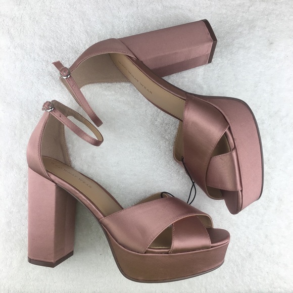 Who What Wear Shoes - Sydney Satin Platform Crossband Buckle Sandal